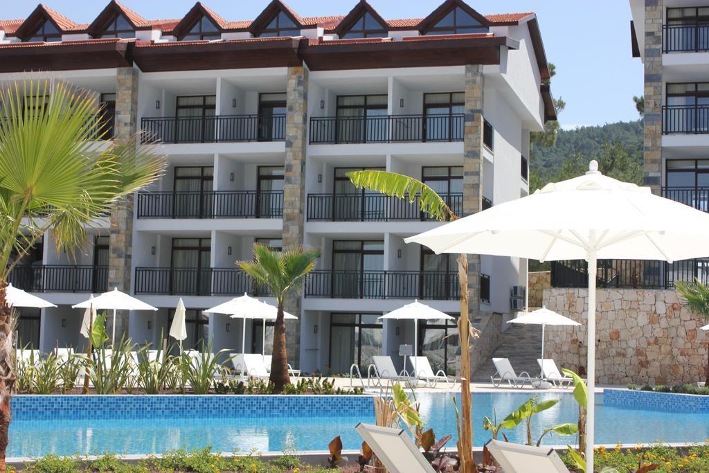 מלון Ramada By Wyndham Akbuk